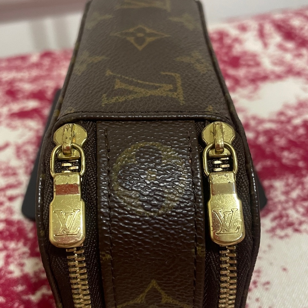 Louis Vuitton Brown Monogram Cosmetic Bag - Picture 6 of 13